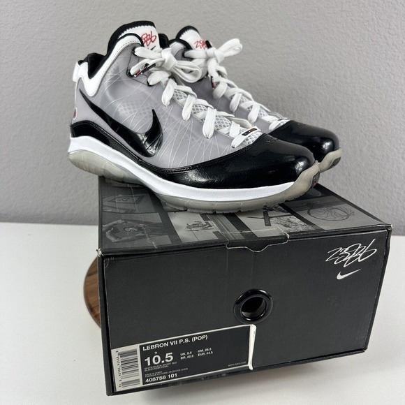 2009 Nike Air Max Lebron 7 VII P.S. POP White Red Black 408758-101 Men Size